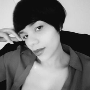 Meet your Posher, Gloria maria